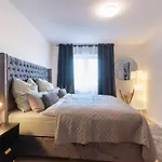Close To Nature With Balcony View * Mendig