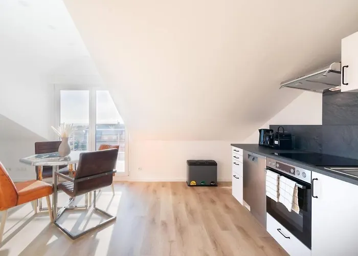 Close To Nature With Balcony View Mendig